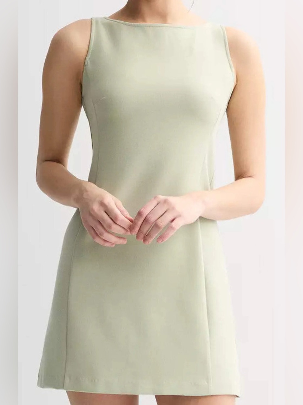 SO Sleeveless Mini Sheath Dress in Light Green